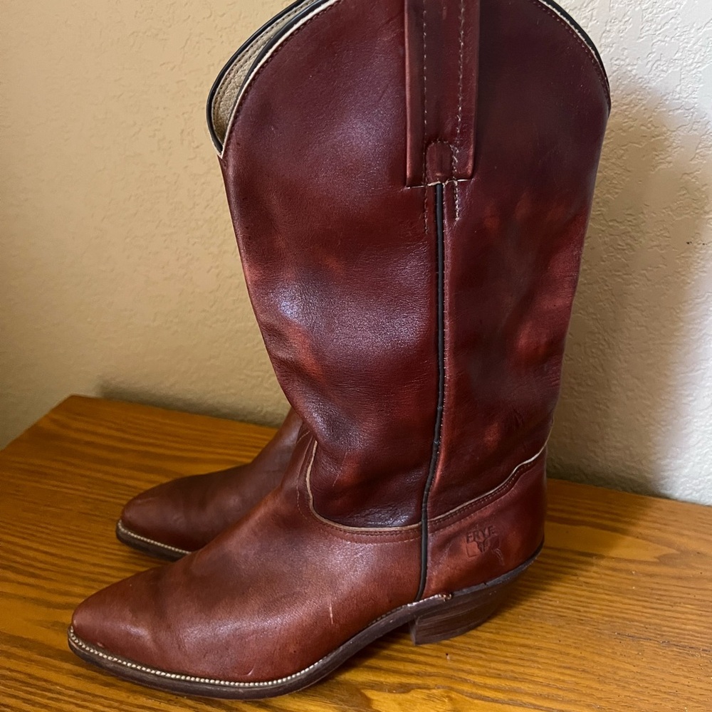 Frye Rich Brown Leather Western Boots